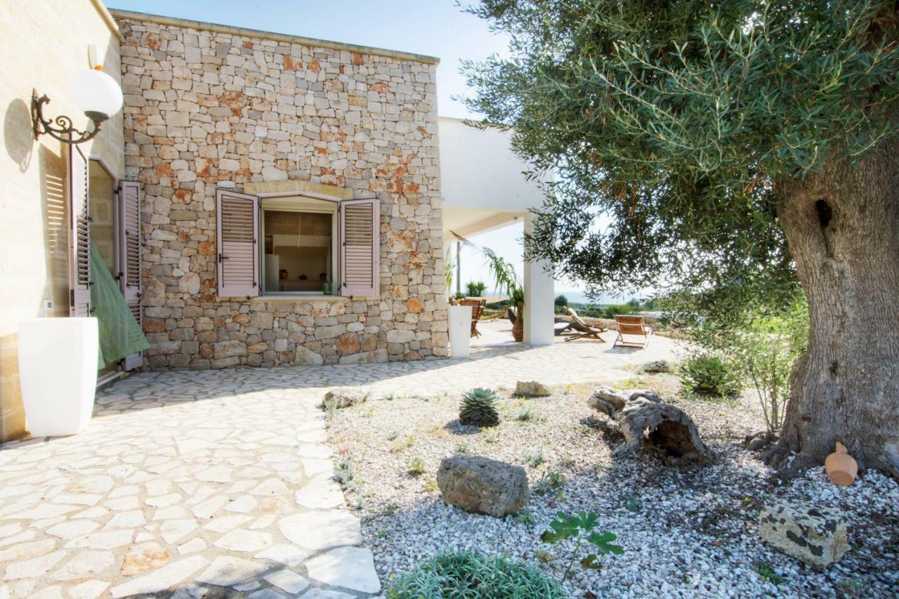 Le Gioie - Villa Macchia Mediterranea - Splendida Villa Vista Mare Immersa Nel Verde Torre Pali Exterior foto